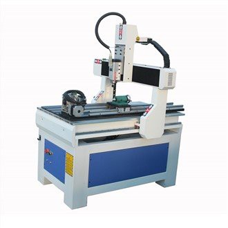 Valcový gravírovací stroj